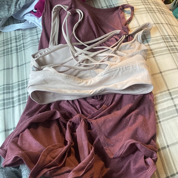 Lulu lemon tank top - Picture 2 of 6